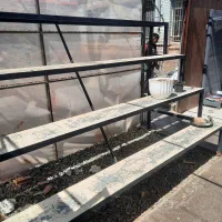 ۲۰عدد میز وپایه یکجا به فروش میرسد