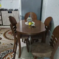 میز ناهارخوری وگاز نو که استفاده نشده