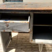 چهار پایه نقاشی و میز فلزی درحد