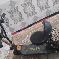 اسکوتر کم کار