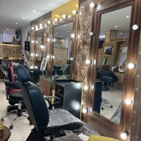 اجاره لاین ۲۵۰۰|آرایشگاه و سالن‌های زیبایی|اصفهان, جلفا|دیوار