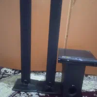 دیویدی و سه عدد باند