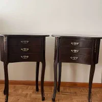 ۲عدد میز سه کشویی چوبی مناسب آباژور ولوازم تزئینی