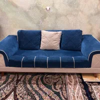 فروش فوری مبل ۷ نفره و میز ناهار خوری ۶ نفره