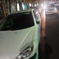 پژو ۲۰۶