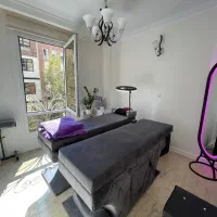 اجاره تخت مژه و میز ناخن