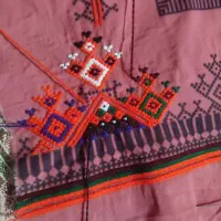 دوچگر تپه|لباس|کهنوج, |دیوار
