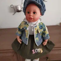 تعدادی عروسک واسباب بازی
