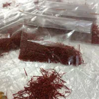 زعفران|گل و گیاه طبیعی|بومهن, |دیوار