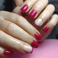 خدمات ناخن با تخفیف ویژه