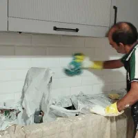 کاشی کاری چسبی دو غابی