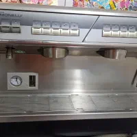 فروش تجهیزات صنعتی کافه در حد نو و بسیار کم‌کارکرد