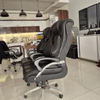 صندلی اداری ( مدیریتی )|مبلمان اداری|مشهد, ولیعصر (شهرک غرب)|دیوار