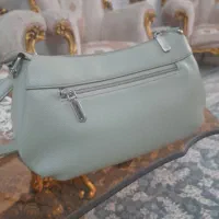 کیف چرم بسیار باکیفیت و جادار