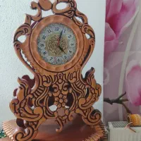 ساعت کنسولی