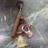 قفل اطیغه و آرم اصلی شاهنشاهی ایران