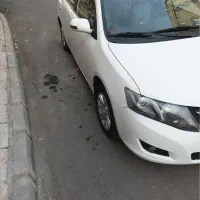 آریو دنده ایی فول آخرین مدل ۱۴۰۱ بی رنگ و کم کار|خودرو سواری و وانت|کرج, اصفهانیها|دیوار