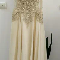 لباس شب یکبار پوشیده شده