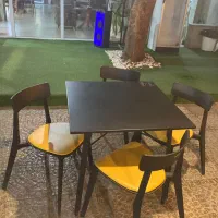 میز و صندلی