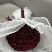 دسته گل و باکس گل شاخه ای 30ت