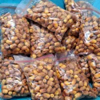 خرما زاهدی|خوردنی و آشامیدنی|اصفهان, شاه پسند|دیوار