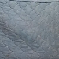 یک عدد تشک یک نفره طبی