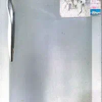 یخچال فروشی کار کرده