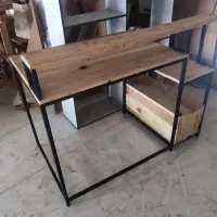 میز مدرن پایه فلزی صفحه چوبی