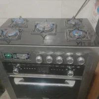 اجاق گاز ۵ شعله سالم تمیز. فلش بلوتوث خور سالم