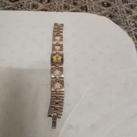 ساعت سالم تمیز وشیک بارنگ ثابت