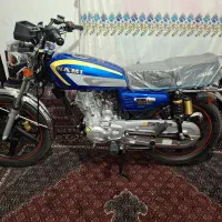 موتور سیکلت نامی ۲۰۰