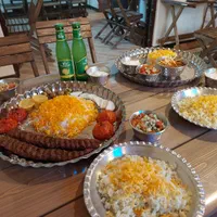 سالن جشن تولد(کافه مادرمه)|اجارهٔ کوتاه‌مدت آپارتمان و سوئیت|سمنان, |دیوار