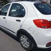 کوییکR 1401 سفید مشکی