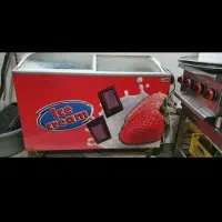 یخچال بستنی