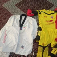 لباس ورزشی در حد نو نو سالم تمیز