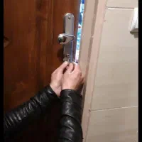 قفل. ساز ی. آرمین