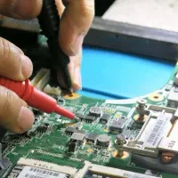 تعمیرات موبایل/خرید و تعویض گوشی های غیرقابل تعمیر|خدمات رایانهای و موبایل|شیراز, زند|دیوار