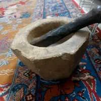 جوغن سنگی قدیمی