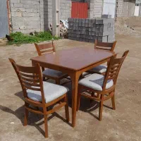 میز ناهارخوری