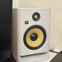 اسپیکر مانیتورینگ krk rokit 8