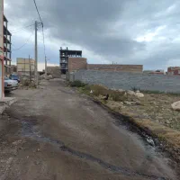 زمین حصارکشی شده