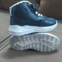 کفش دوخترونه در حد نونو سایز 24|کفش و لباس بچه|قم, وادی السلام|دیوار