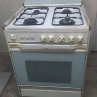 اجاق گاز فردار کار کرده سالم تاکنوگاز