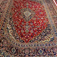 فرش دستباف ۹ متری کاشان لاکی قطبی دستبافت