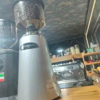 استخدام همکار در کافه