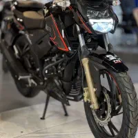 اپاچی 200 apache نیو فیس در‌ رنگبندی