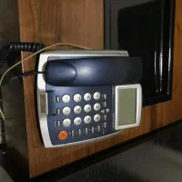 تلفن نیاز به تعمیر همراه جعبه فقط ۱۰۰ هزار تومن|تلفن رومیزی|رشت, نیکمرام|دیوار