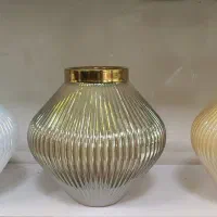 گلدان بلوری تزیینی با گل مصنوعی|گل مصنوعی|سیرجان, |دیوار