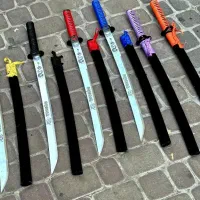 شمشیر فولاد|کلکسیون اشیاء عتیقه|نهاوند, |دیوار