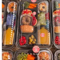 انواع پک های پذیرایی مجالس ترحیم،همایش